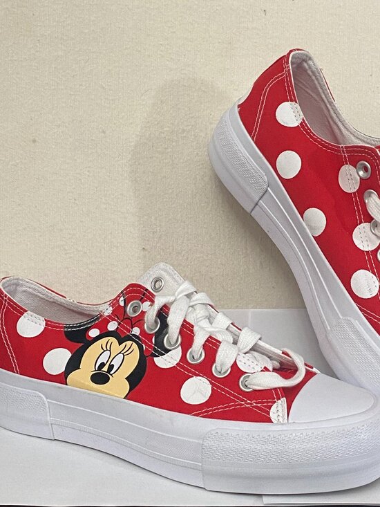 Disney Shoes - Disney Minnie Mouse Shoes Women's 8 Canvas Red White Polka Dot Low Top Lace Up.